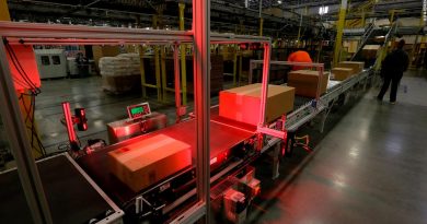 Amazon warehouse injury rate last year was more than twice the rate of other warehouses, study finds