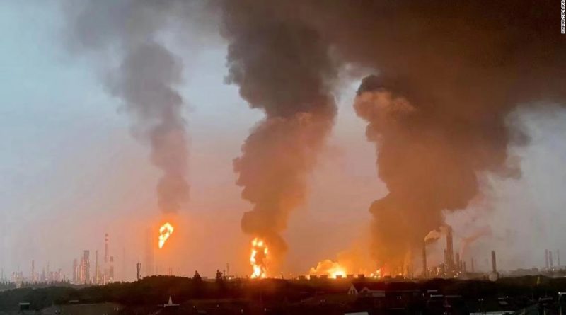 Fire at Shanghai petrochemical complex kills at least one person