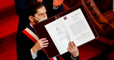 Chile’s Constitutional Assembly presents proposal for new constitution to Chilean president