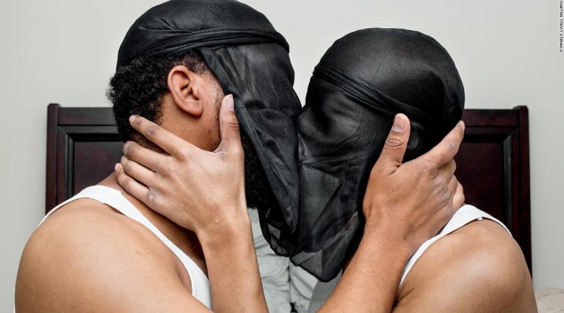 This photo of a kiss is a modern allegory for queer Black love