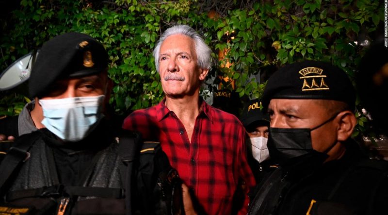 Guatemalan authorities raid newspaper offices and detain journalist José Rubén Zamora