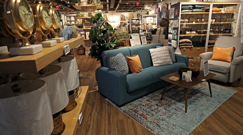 Is anyone buying couches and beds from Wayfair anymore?